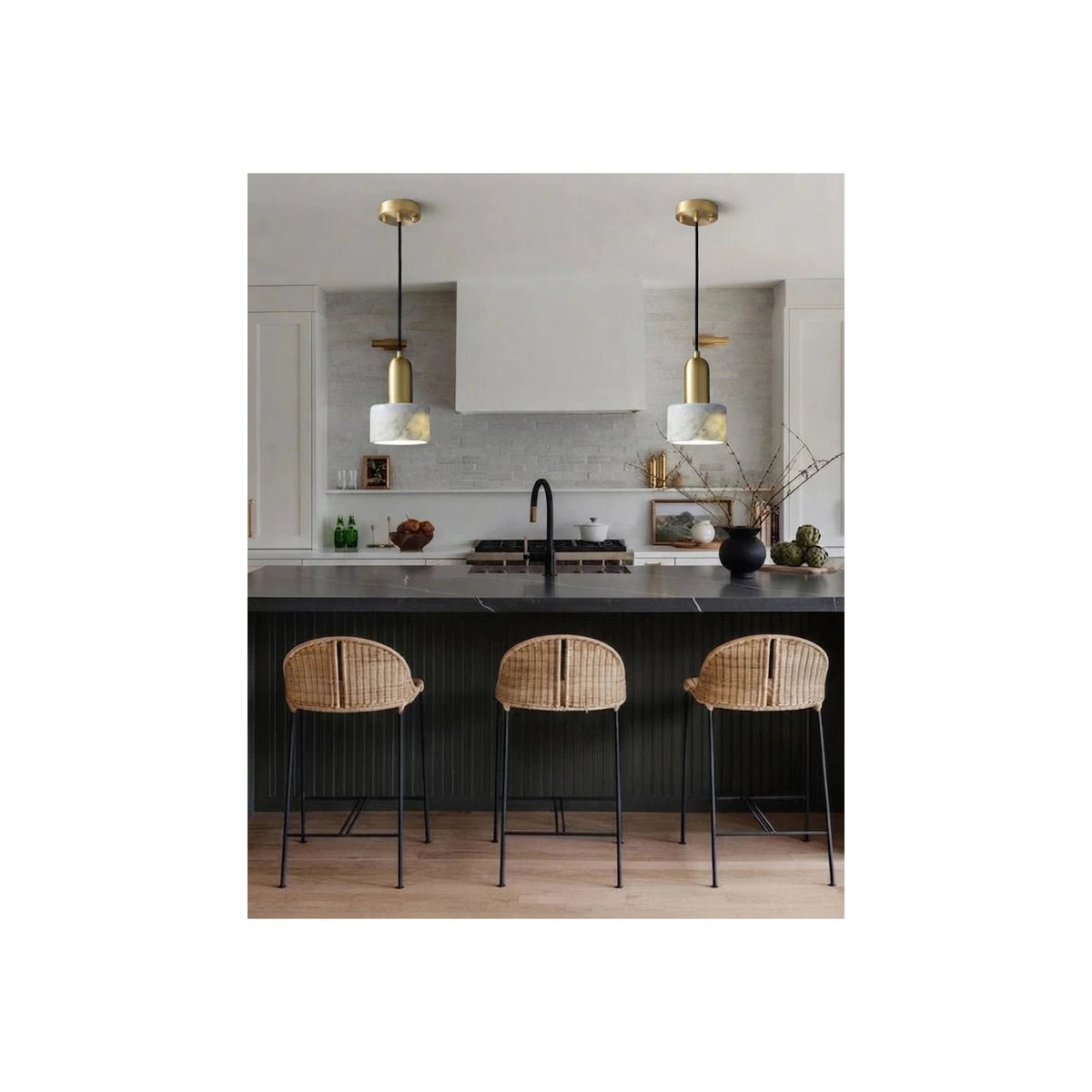 Drumo Alabaster Pendant Light by AUVIELIGHT