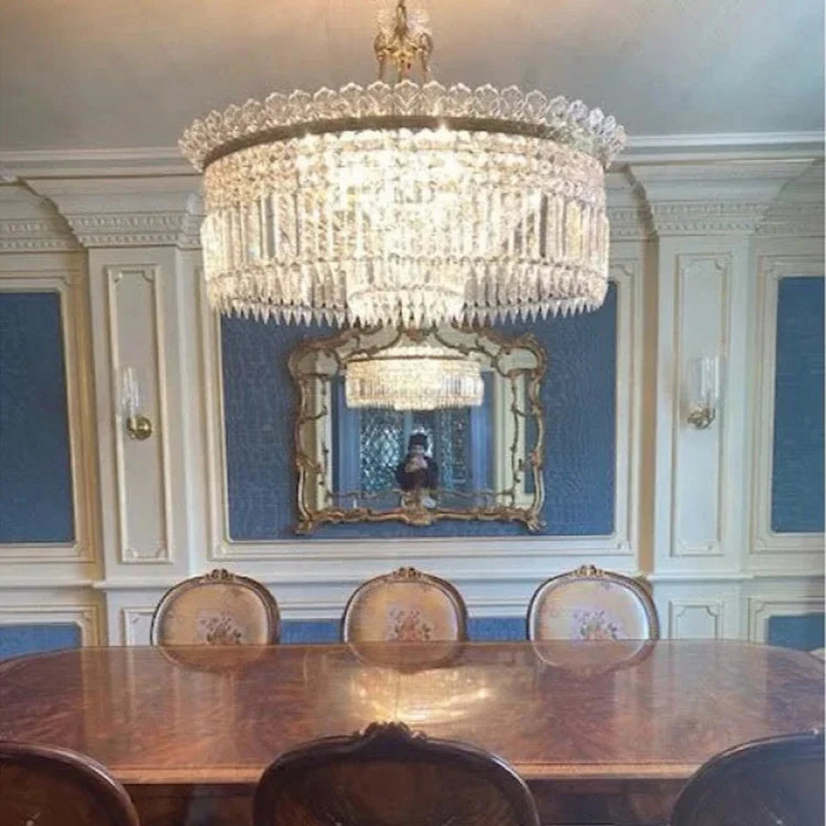 Gilded Filigree Chandelier in crystal for Dining Room light fixture by AUVIELIGHT, 9 heads D 80cm x H 65cm / ∅ 31.5″ x H 25.6″ / Brass & Clear