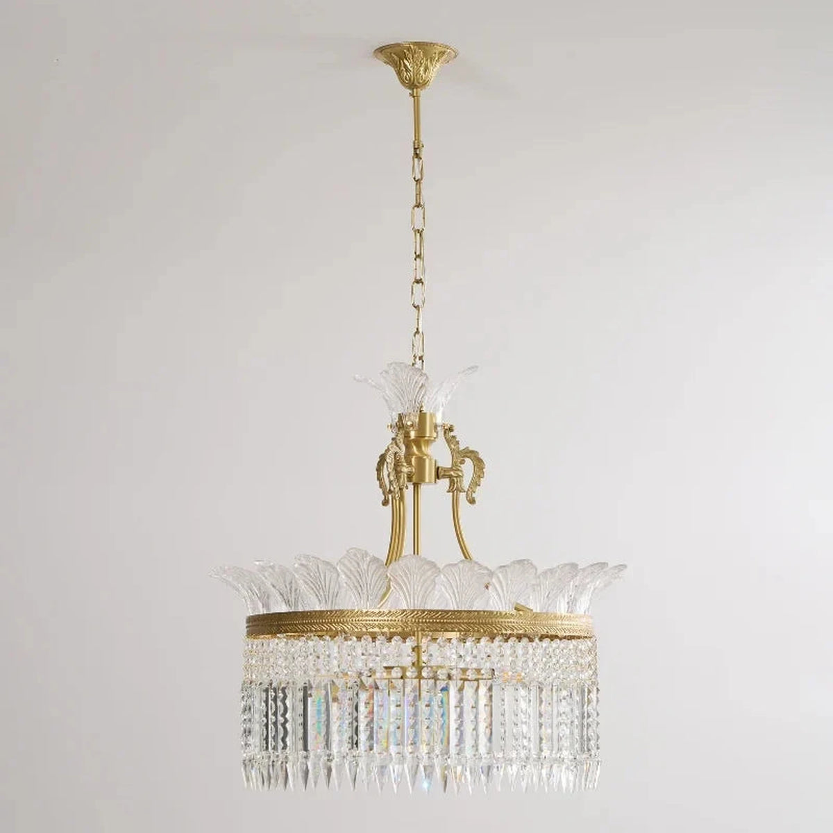 Gilded Filigree Chandelier in crystal for Dining Room light fixture by AUVIELIGHT, 5 heads D 50cm x H 55cm / ∅ 19.7″ x H 21.7″ / Brass & Clear