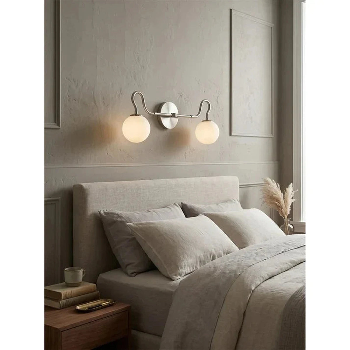 Mid-Century Globe Wall Sconce in glass for Hallway by AUVIELIGHT