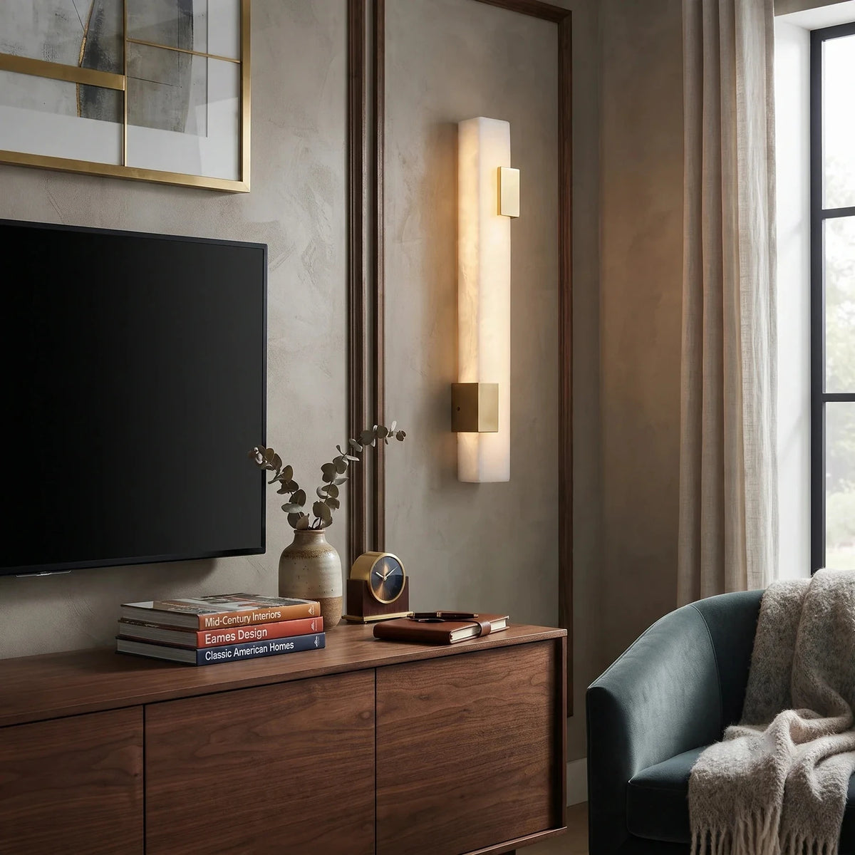 Minimalist Pillar Wall Sconce in brass for Hallway light fixture by AUVIELIGHT