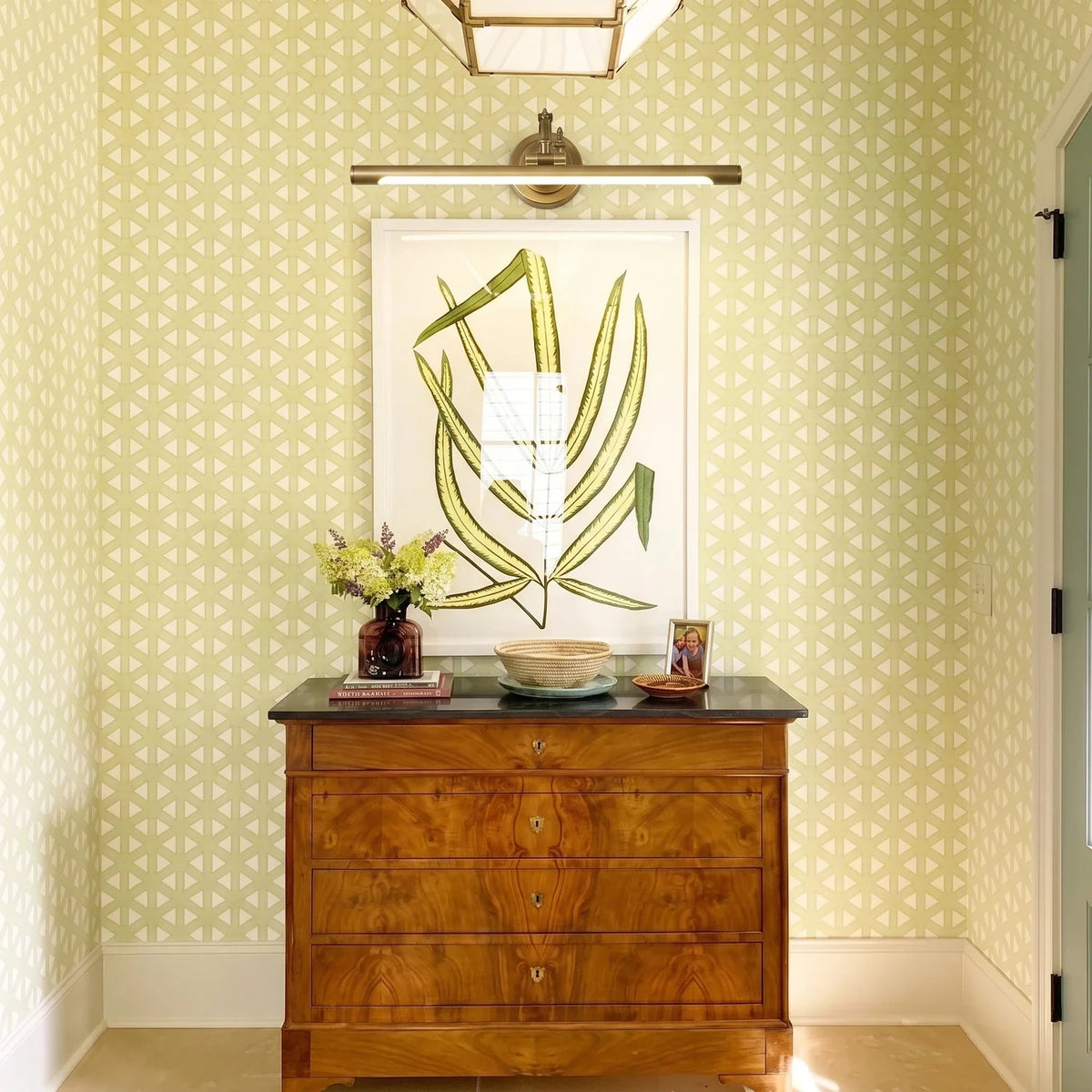 Mirror Linear Vanity Light in brass for Bathroom by AUVIELIGHT