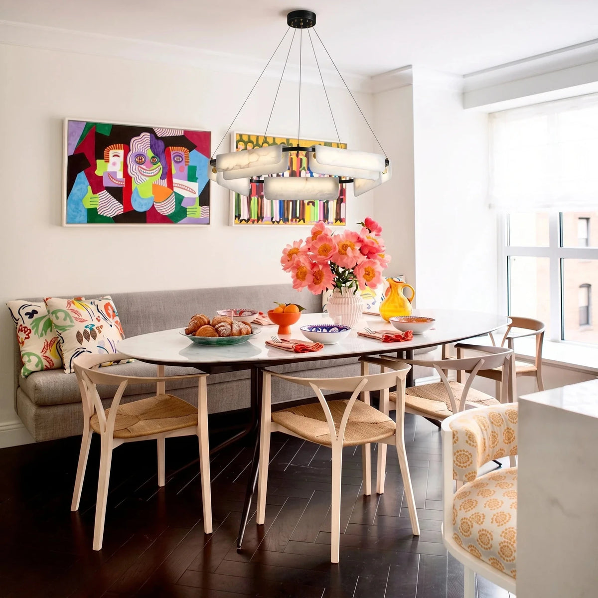 Modern Curved Ring Chandelier in alabaster for Dining Room by AUVIELIGHT