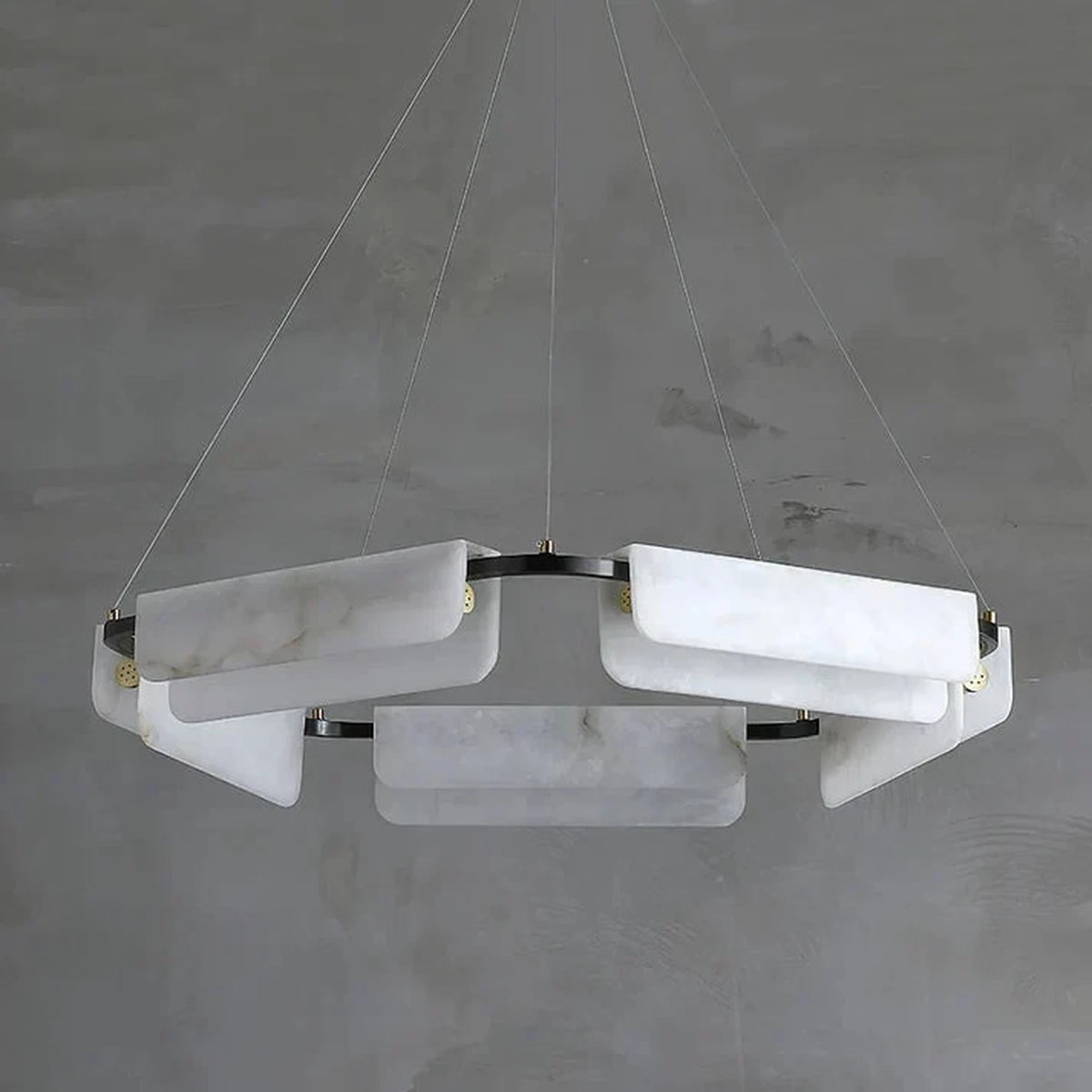 Modern Curved Ring Chandelier in alabaster for Dining Room by AUVIELIGHT, 5 heads D 90cm x H 13cm / ∅ 35.4″ x H 5.2″ / Black＆White / Warm Light