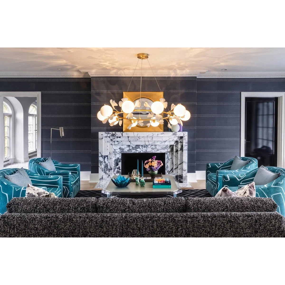 Modern Ginkgo Leaf Chandelier in frosted for Dining Room by AUVIELIGHT