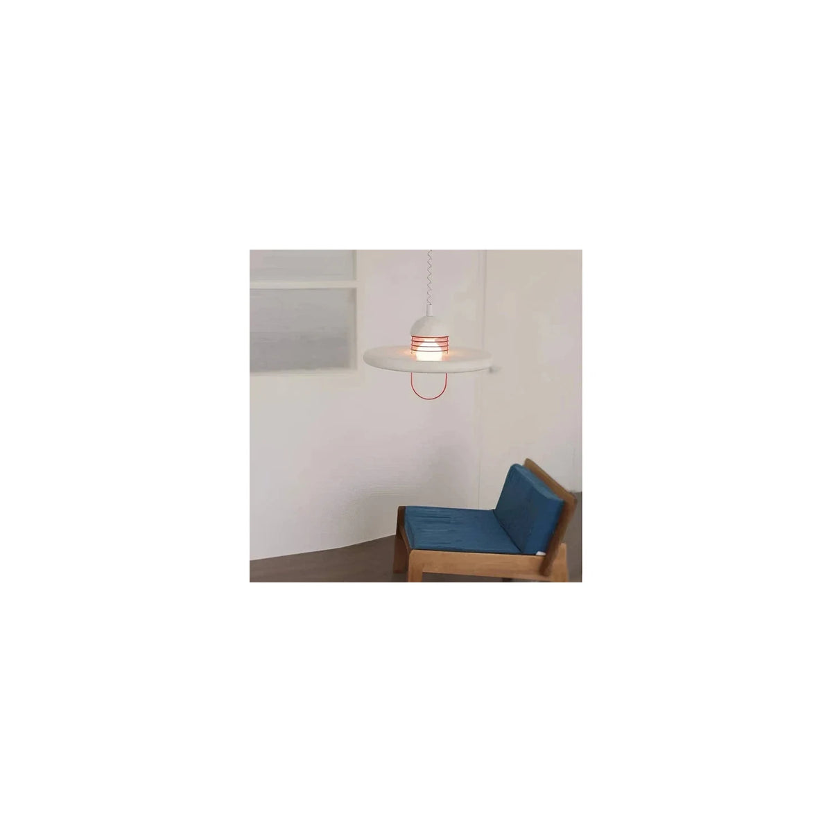 Modern Minimalist UFO Retractable Pendant Light by AUVIELIGHT