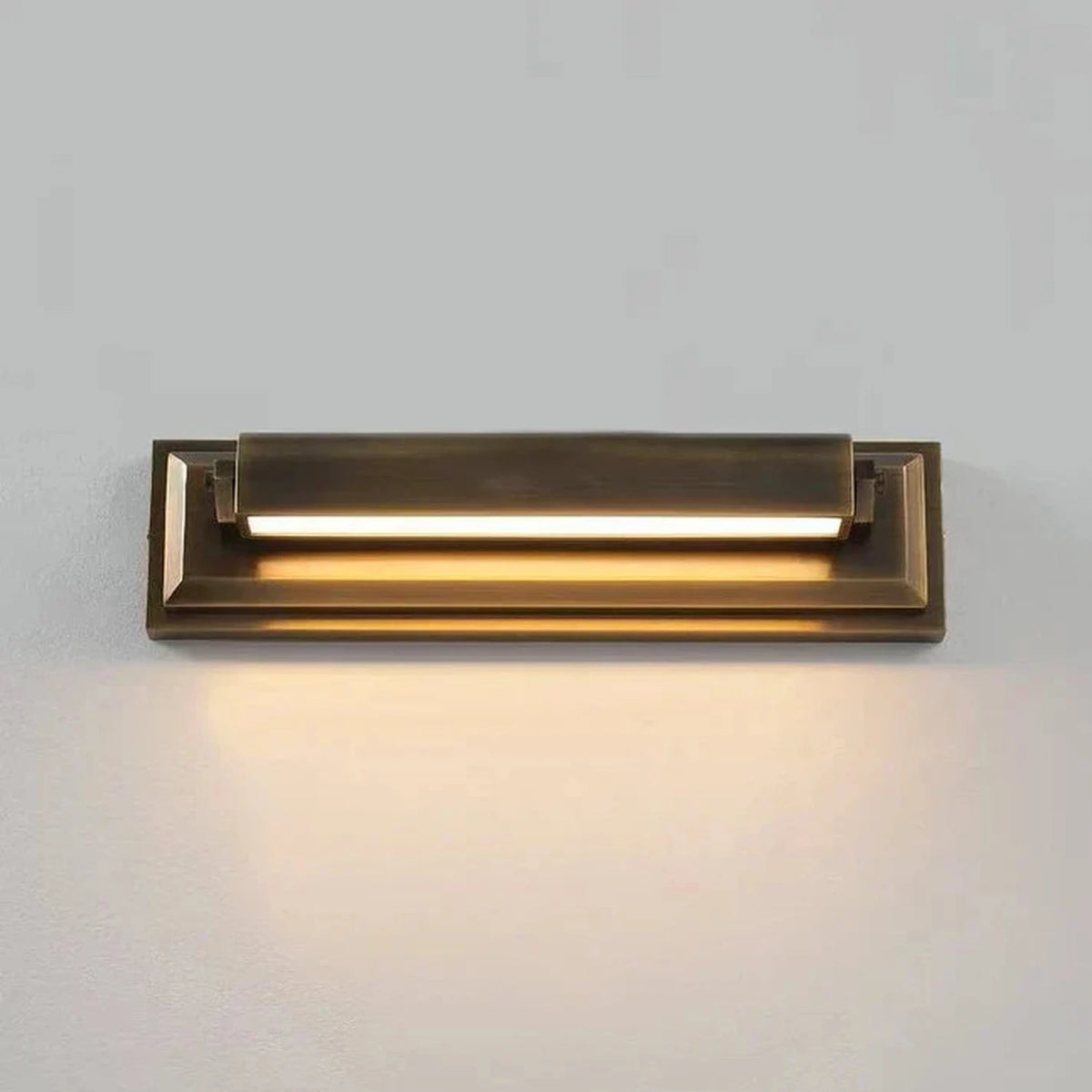 Modern Picture Light in antique brass for Living Room by AUVIELIGHT, L 40 × W 10 × H 10 cm / L 15.7″ × W 3.9″ × H 3.9″ / Antique Bronze / Warm