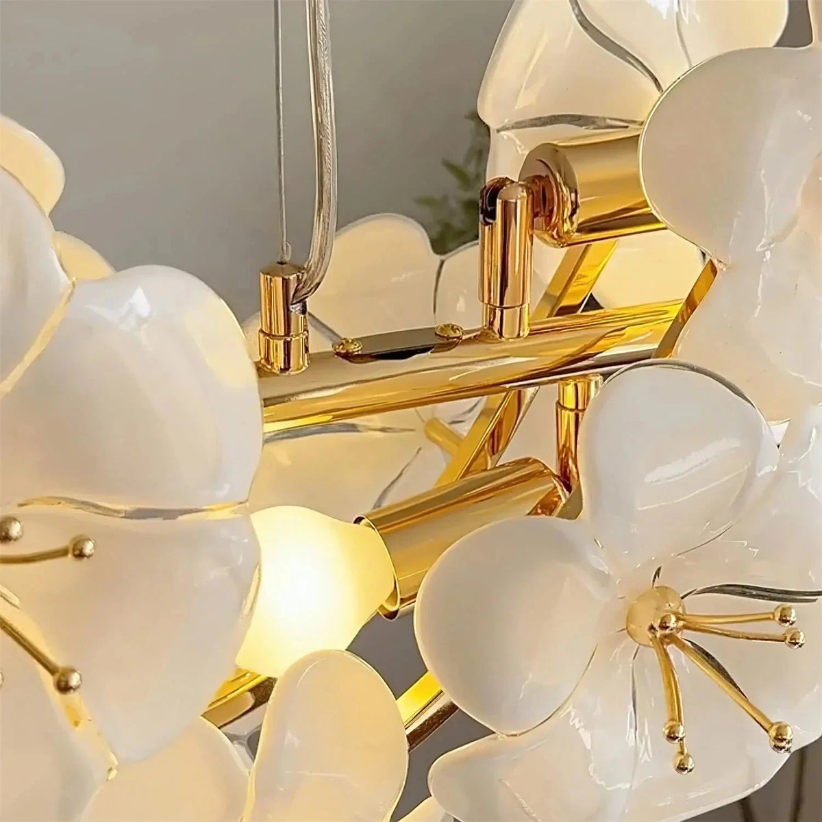 Sculptural Blossom Linear Chandelier in white ceramic for Dining Room by AUVIELIGHT