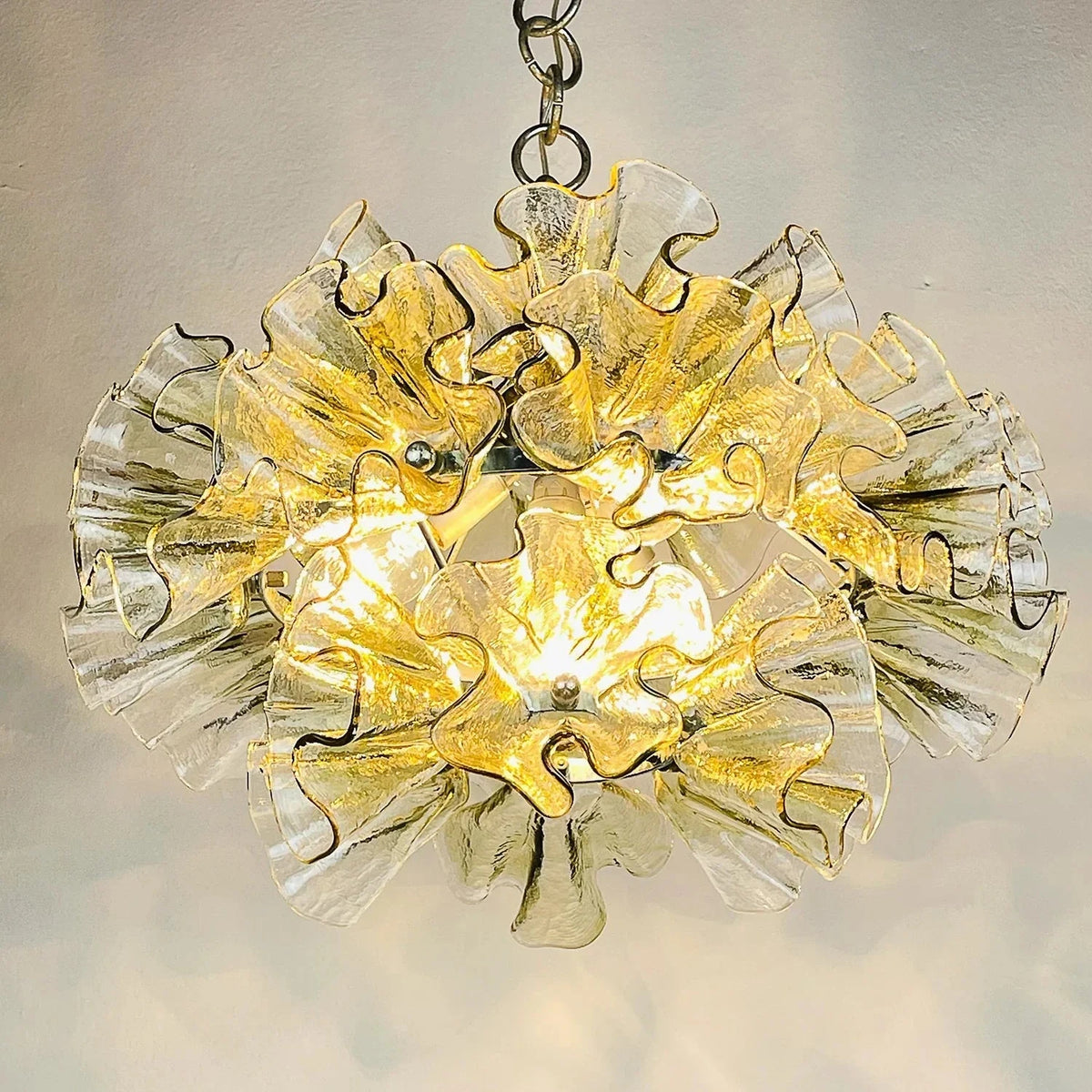 Sculptural Ruffled Chandelier in champagne glass for Dining Room by AUVIELIGHT