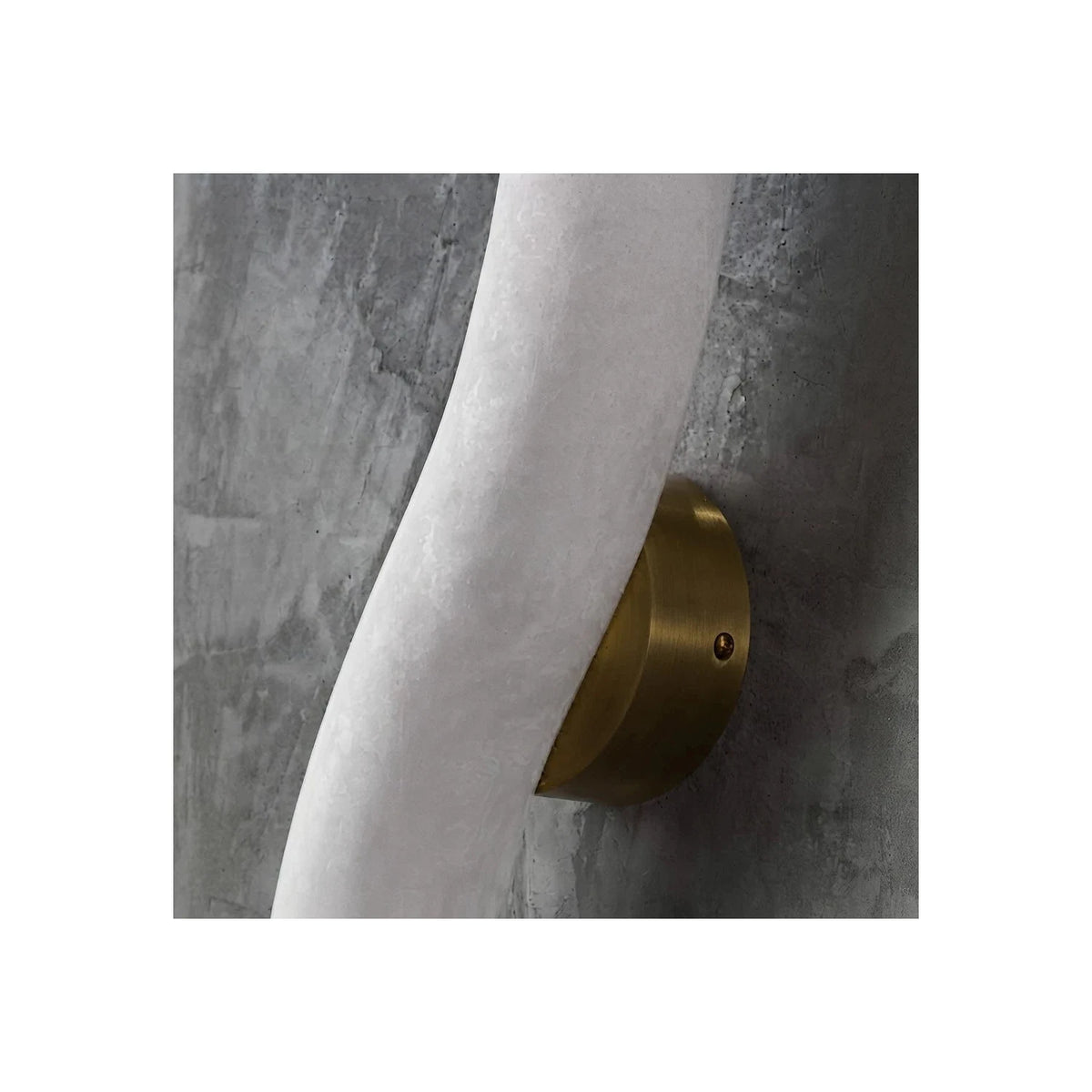 Serpentine Alabaster Wall Sconce light fixture by AUVIELIGHT