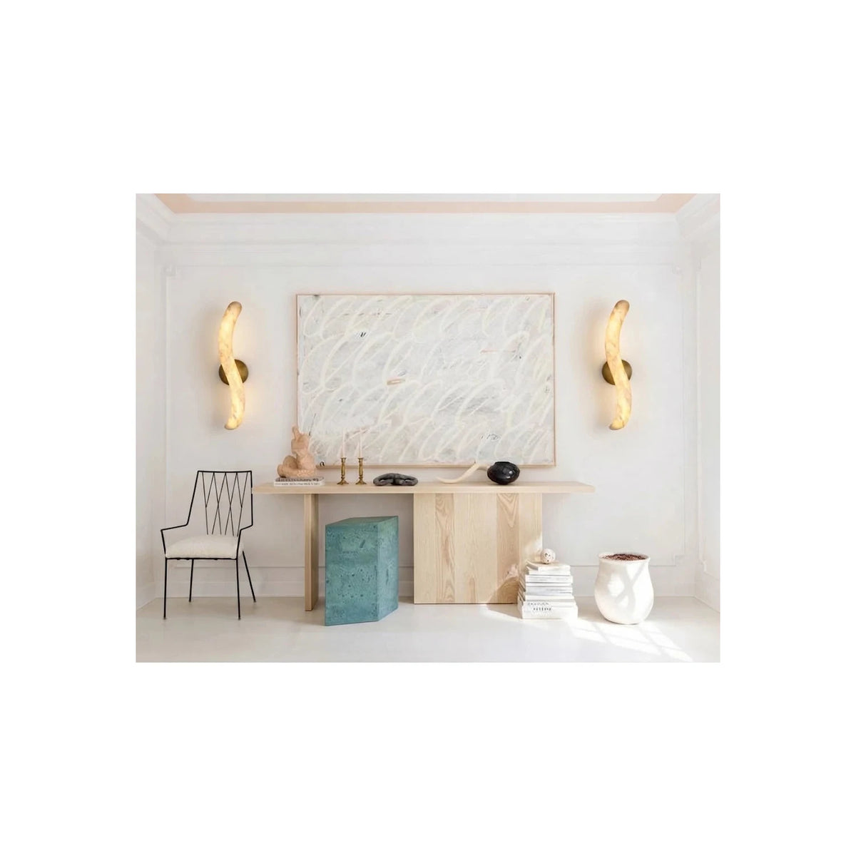 Serpentine Alabaster Wall Sconce light fixture by AUVIELIGHT