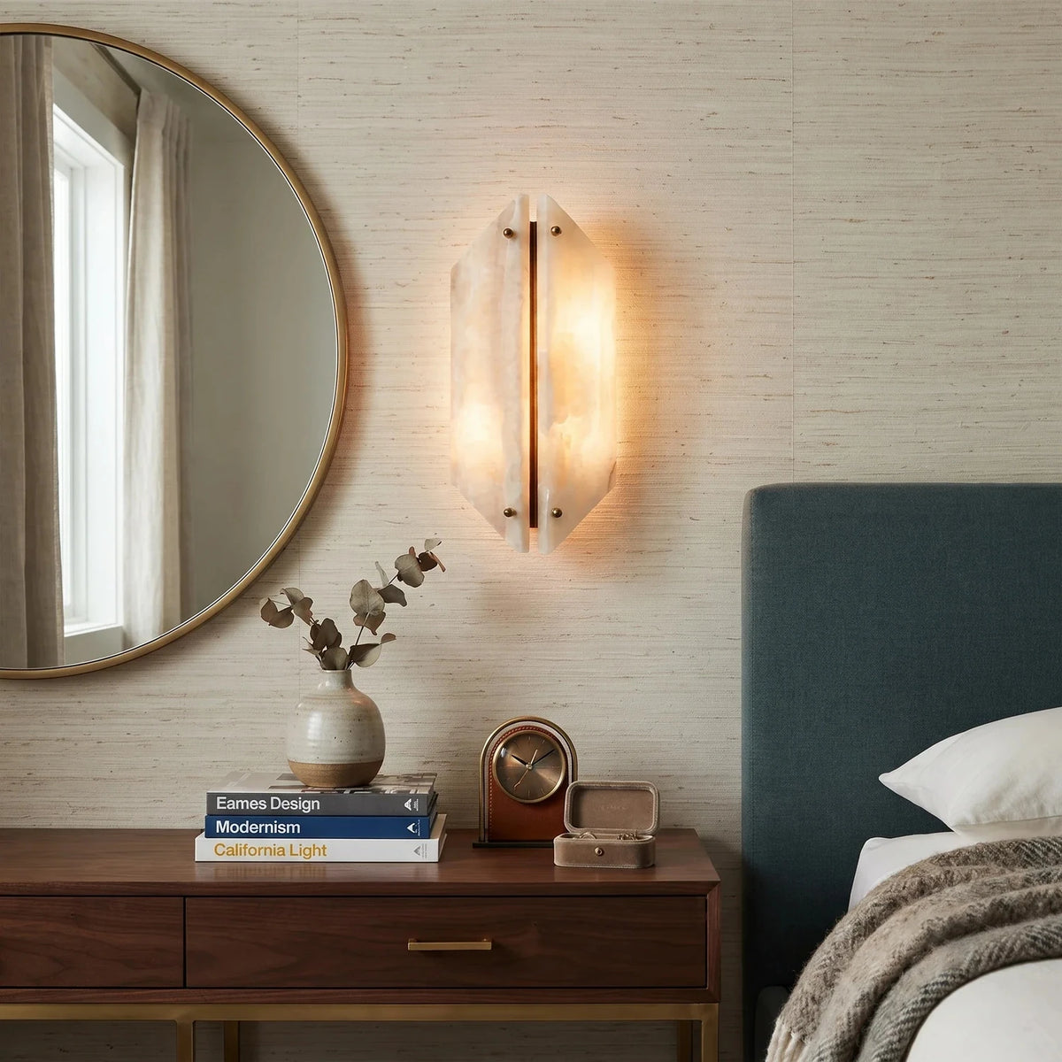 Slab Curved Light in alabaster for Living Room by AUVIELIGHT