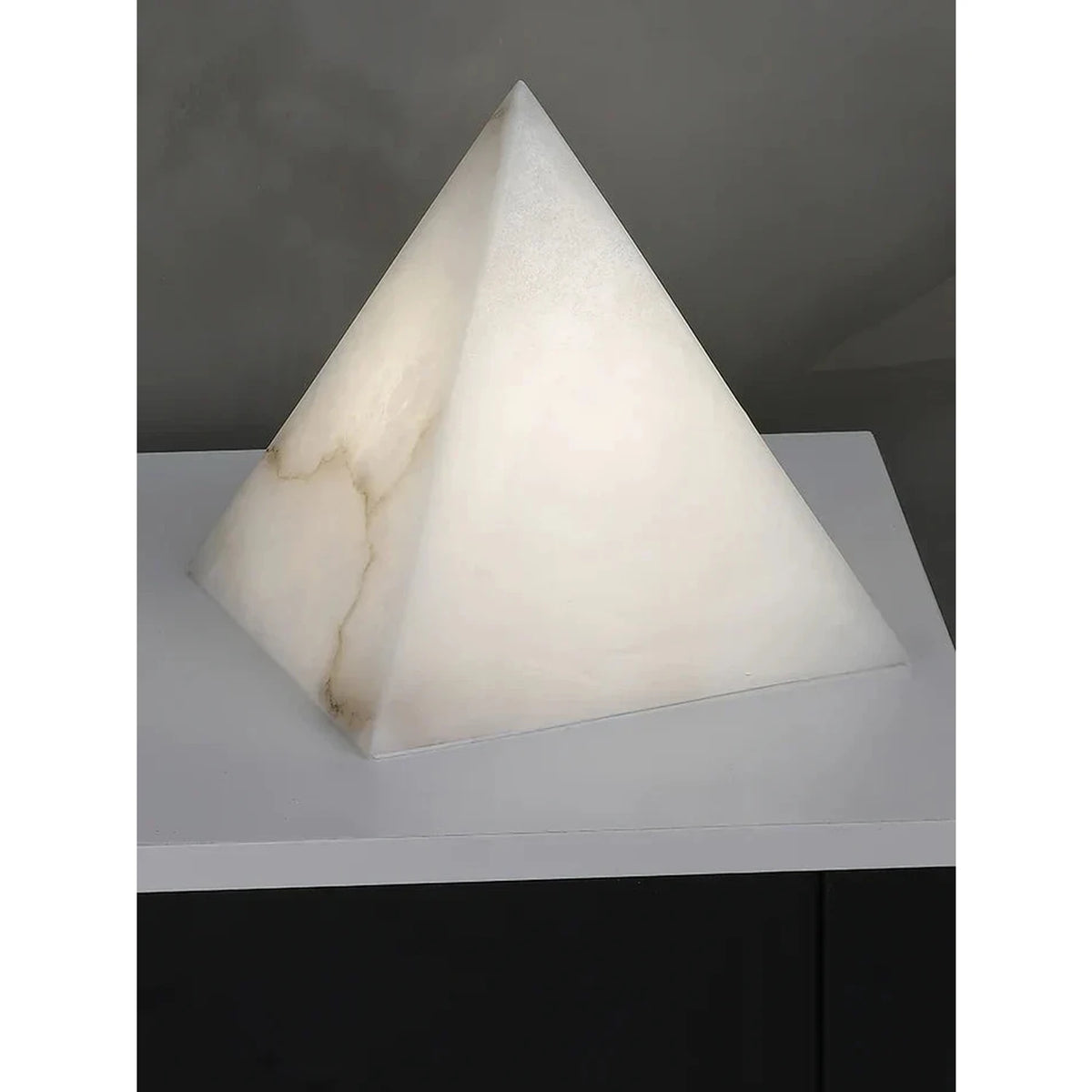 Veined Pyramid Table Lamp in alabaster for Living Room light fixture by AUVIELIGHT