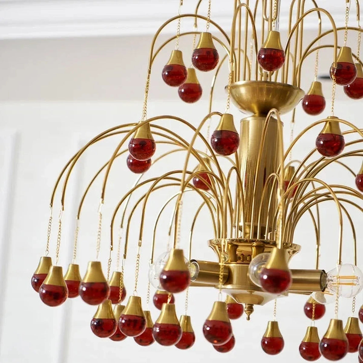 Waterfall Globe Chandelier in glass for Dining Room light fixture by AUVIELIGHT